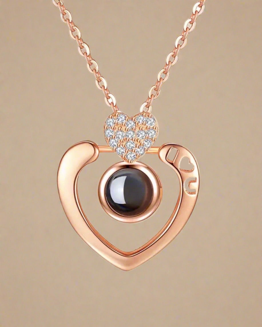 I ♡ U Projection Necklace - Clé de Coeur
