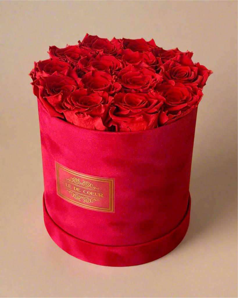 Red Velvet Preserved Roses - Clé de Coeur