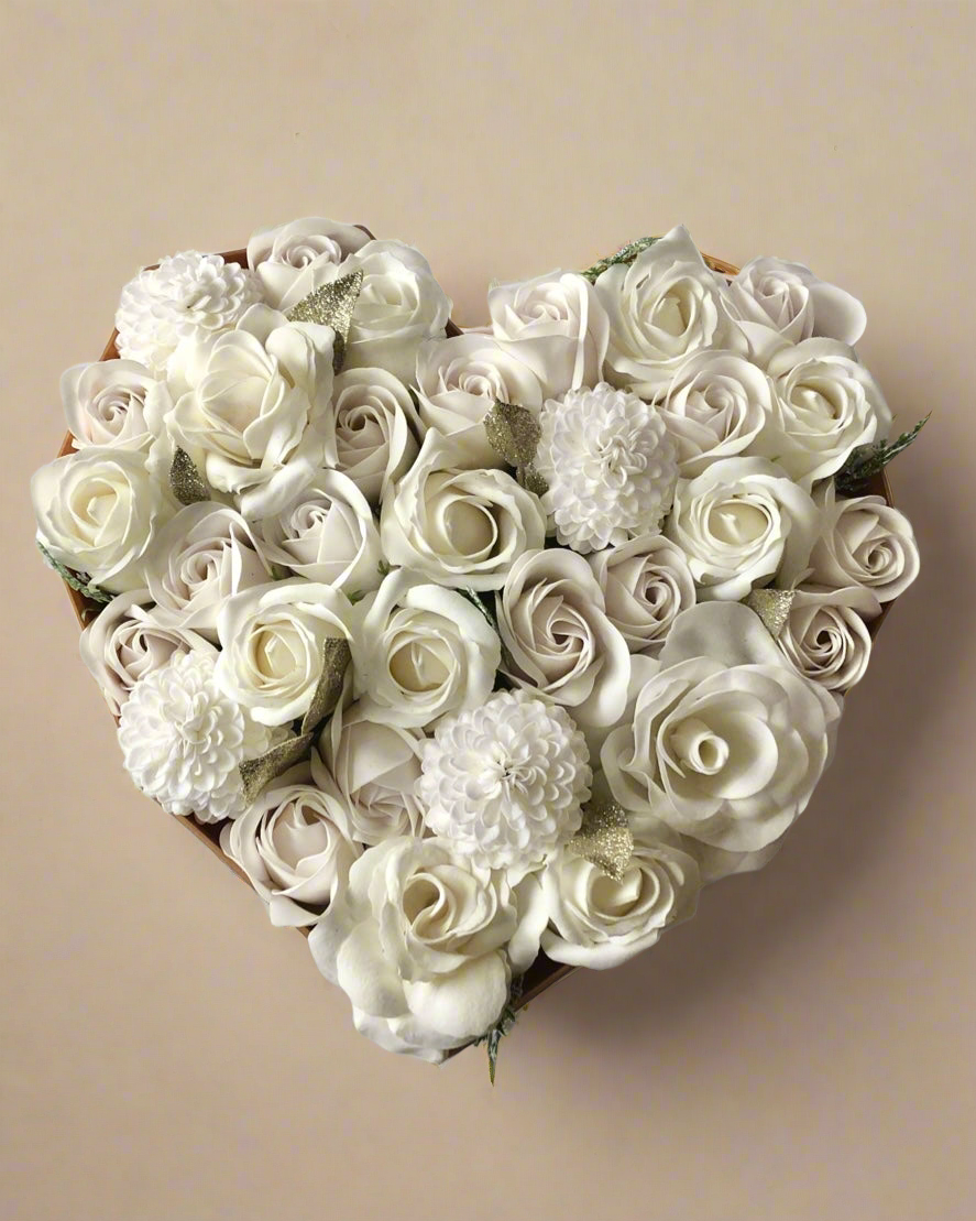 Soap Flower Heart Box - Clé de Coeur