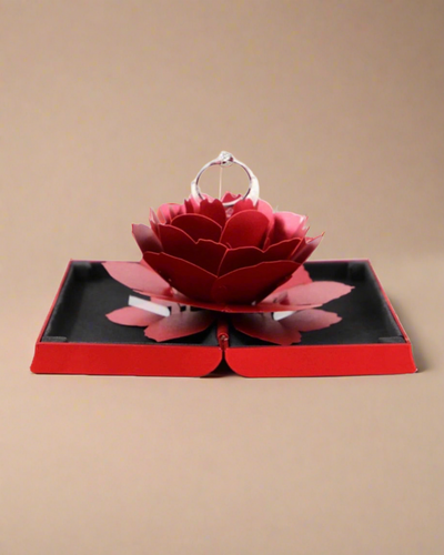 Blooming Ring Holder - Clé de Coeur