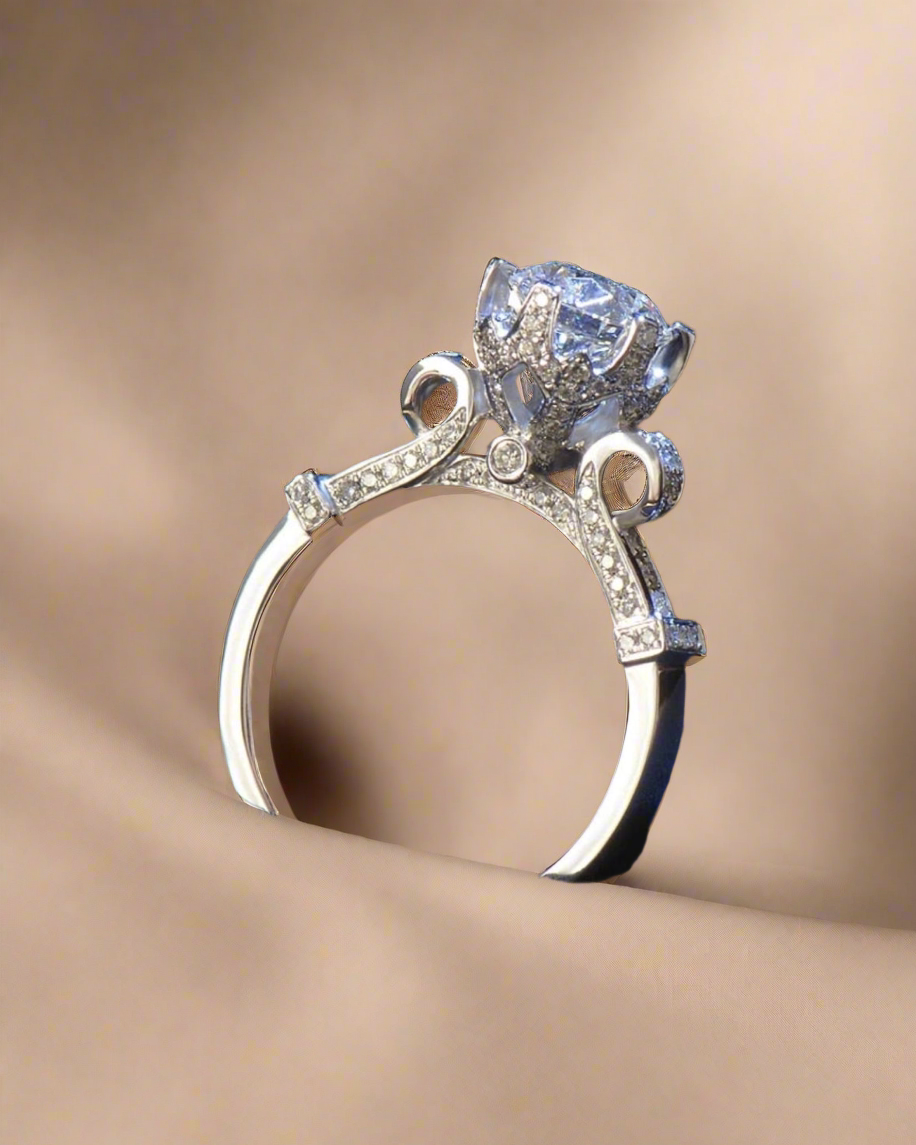 Raised Platinum Plated Ring - Clé de Coeur