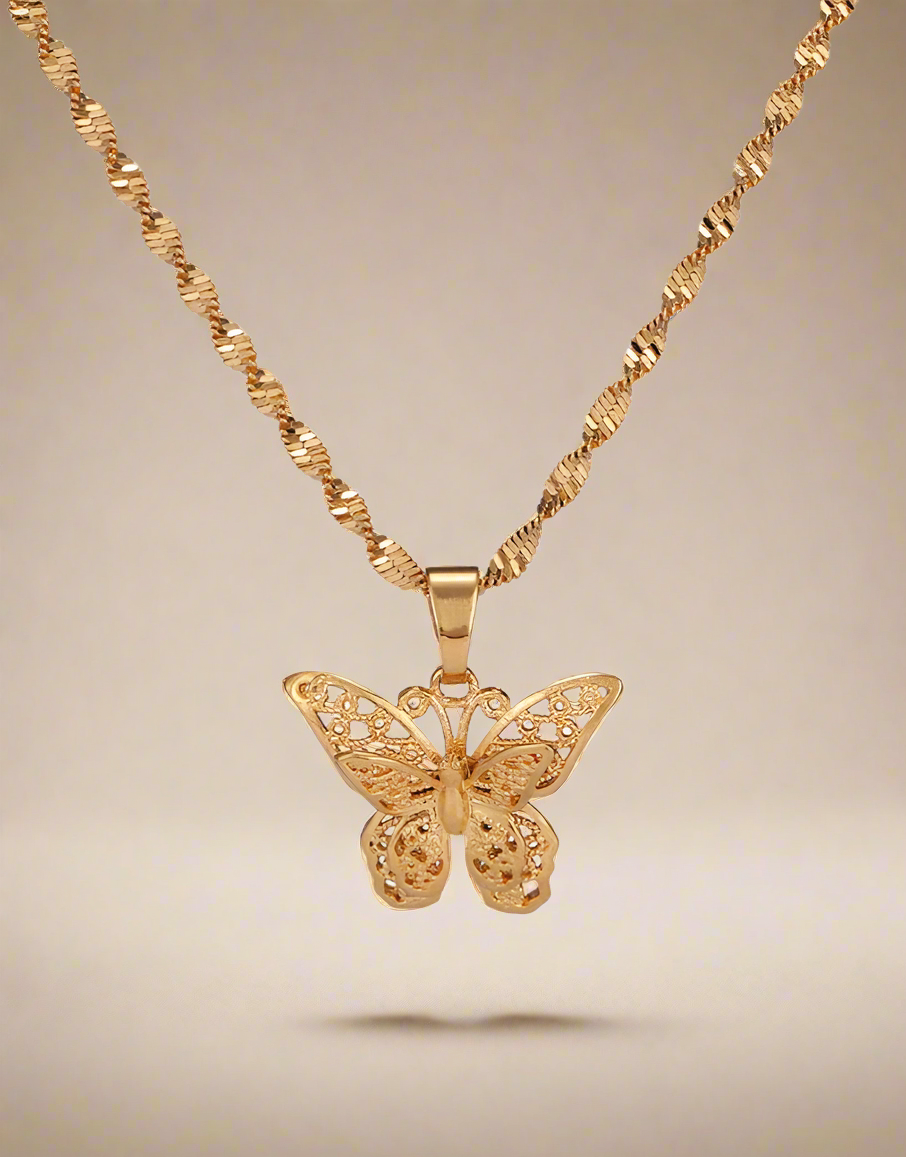 24k Butterfly Necklace - Clé de Coeur
