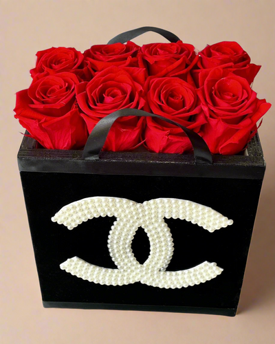 Black Velvet Preserved Roses - Clé de Coeur