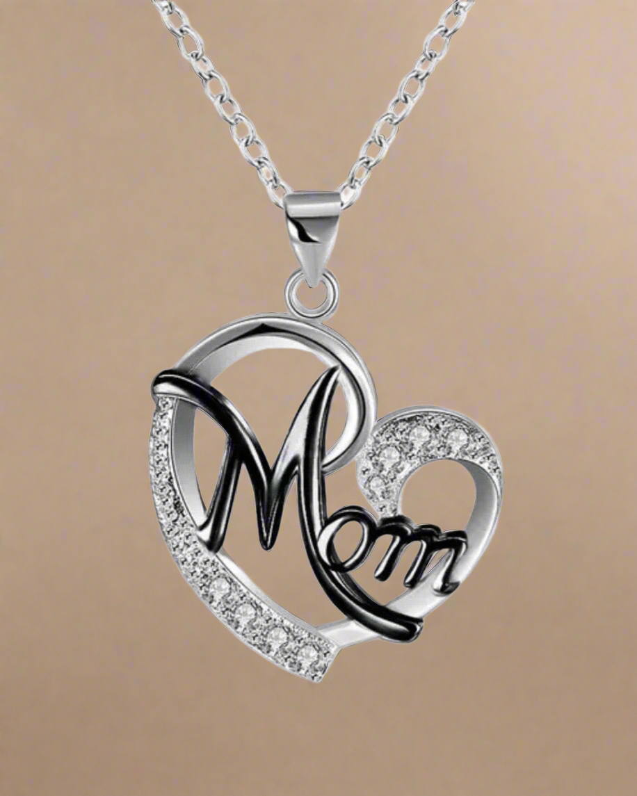 Love Mom Necklace - Clé de Coeur