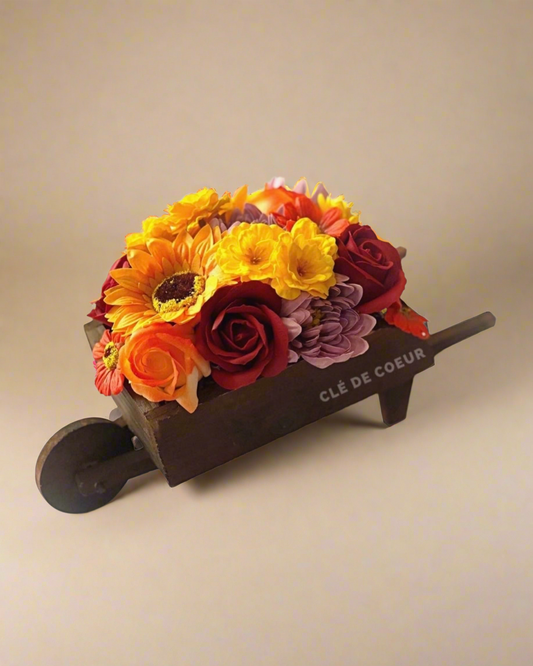 Wheelbarrow Soap Flowers - Clé de Coeur