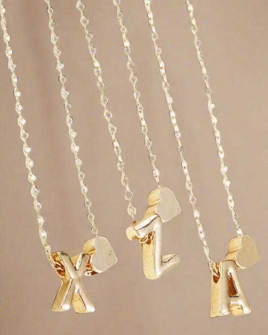Initial Necklace - Clé de Coeur