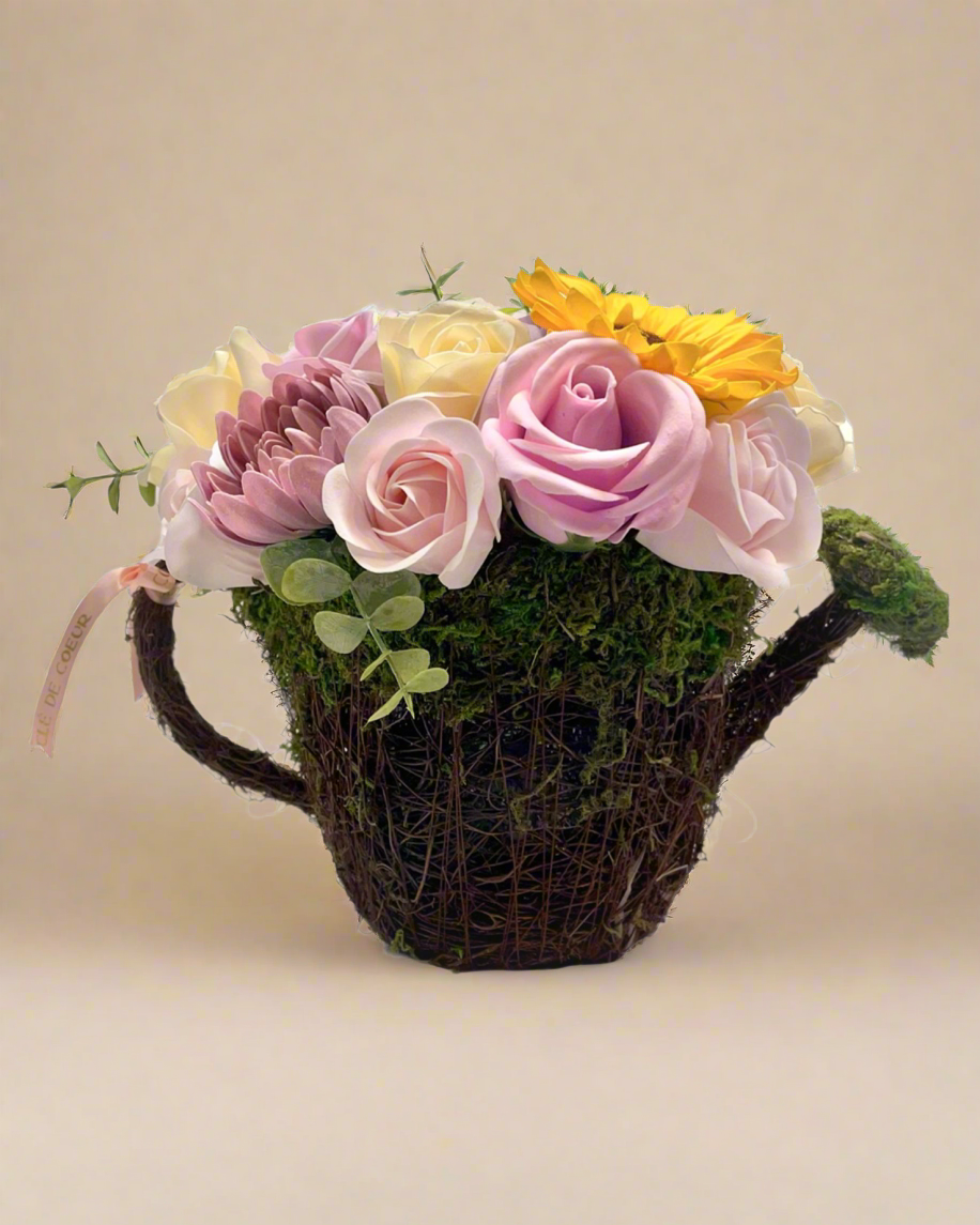Watering Pot Soap Flowers - Clé de Coeur