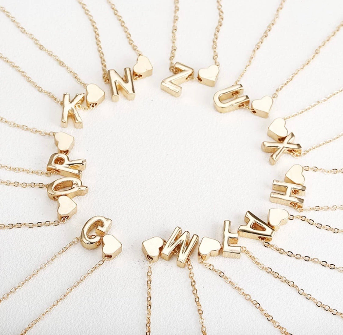 Initial Necklace - Clé de Coeur