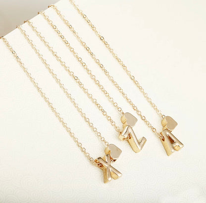 Initial Necklace - Clé de Coeur